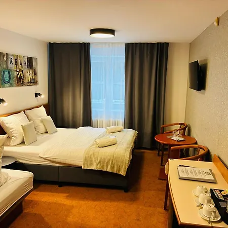 Hotel Snezka-2