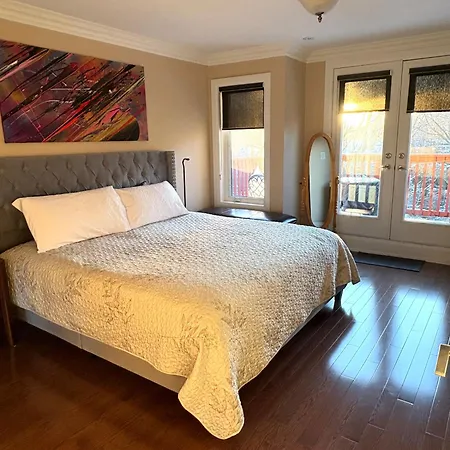 Unique Home - Upper Toronto Beaches-2