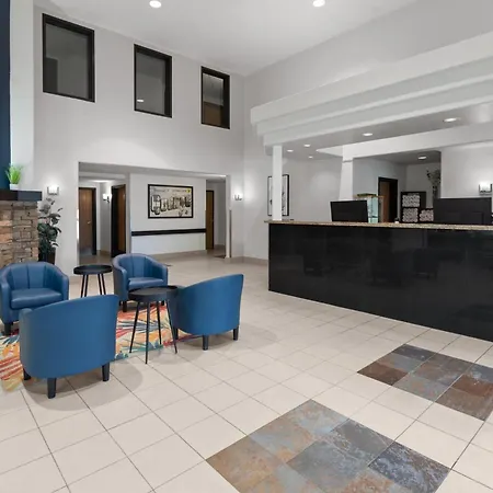 Super 8 By Wyndham Quebec City-3