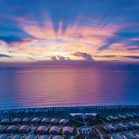 Moevenpick Resort Cam Ranh-3