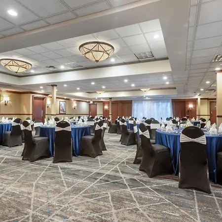 Best Western Plus Port O'Call Hotel-3