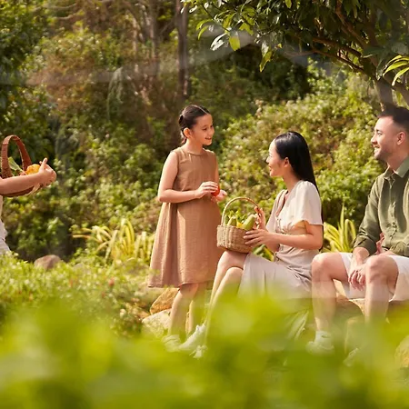 Nha Trang Marriott Resort & Spa, Hon Tre Island-3