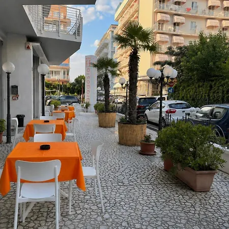 Hotel Aragosta-2