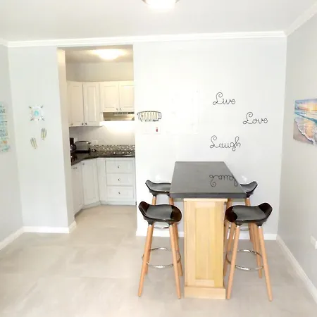 Beach One Bedroom Suite A22-3