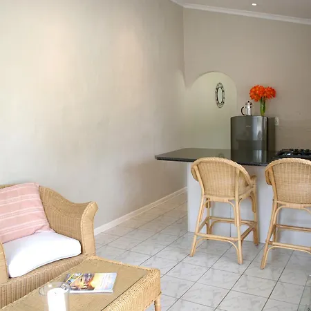 Mandalay Guest House Plettenberg Bay-2