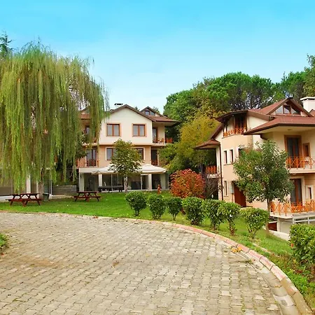 Park Polonezkoey Hotel-3