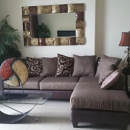 Ocean Reef 2 Bedroom/2 Bath!-2