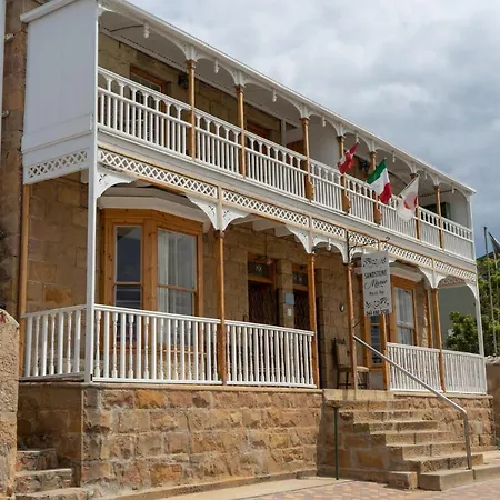 Sandstone Manor-3