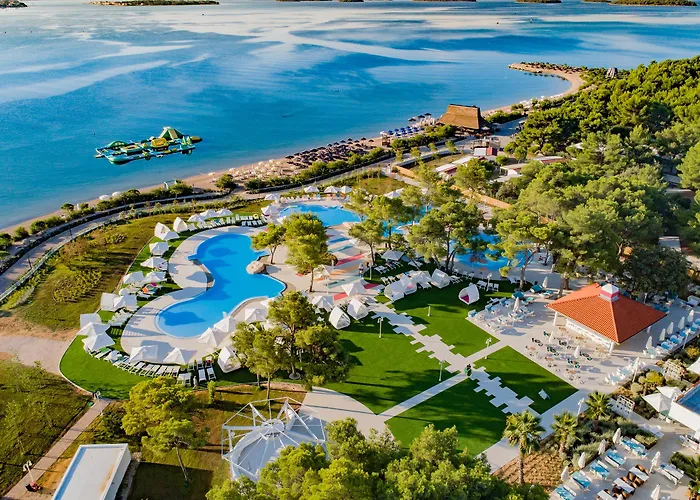 Sibenik Resorts and Hotels with Waterparks